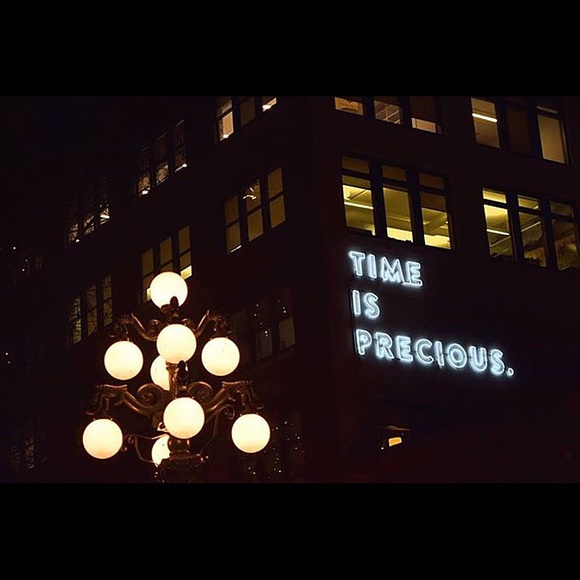 Meet your Posher, Jennifer - Picture 1 of 1